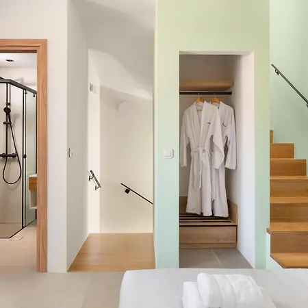 Vila Rhodes Island View *