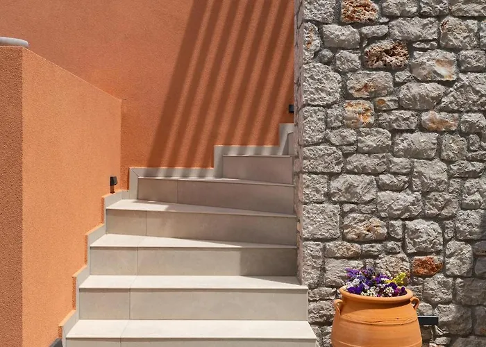 Rhodes Island View * イキソス