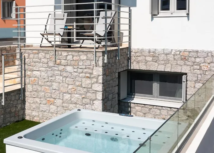 Rhodes Island View イキソス